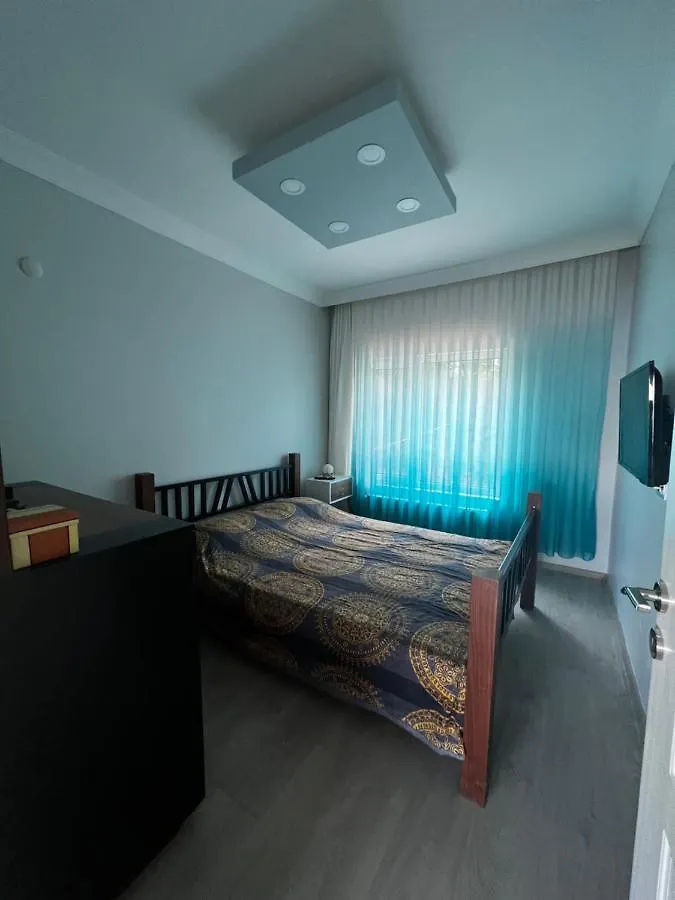 Guest house Muhtesem Bogaz Manzarali Terasli Cati Kati Hotel Istanbul